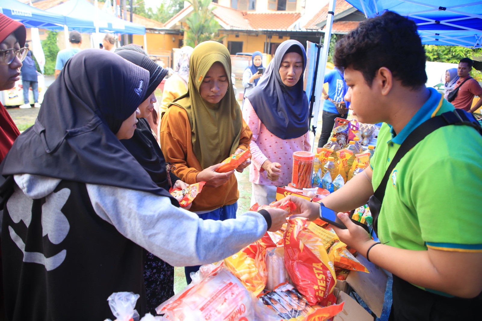 kemudahan-layanan-hingga-diskon-yang-dapat-dimanfaatkan-masyarakat-di-hut-ke-32-kota-tangerang