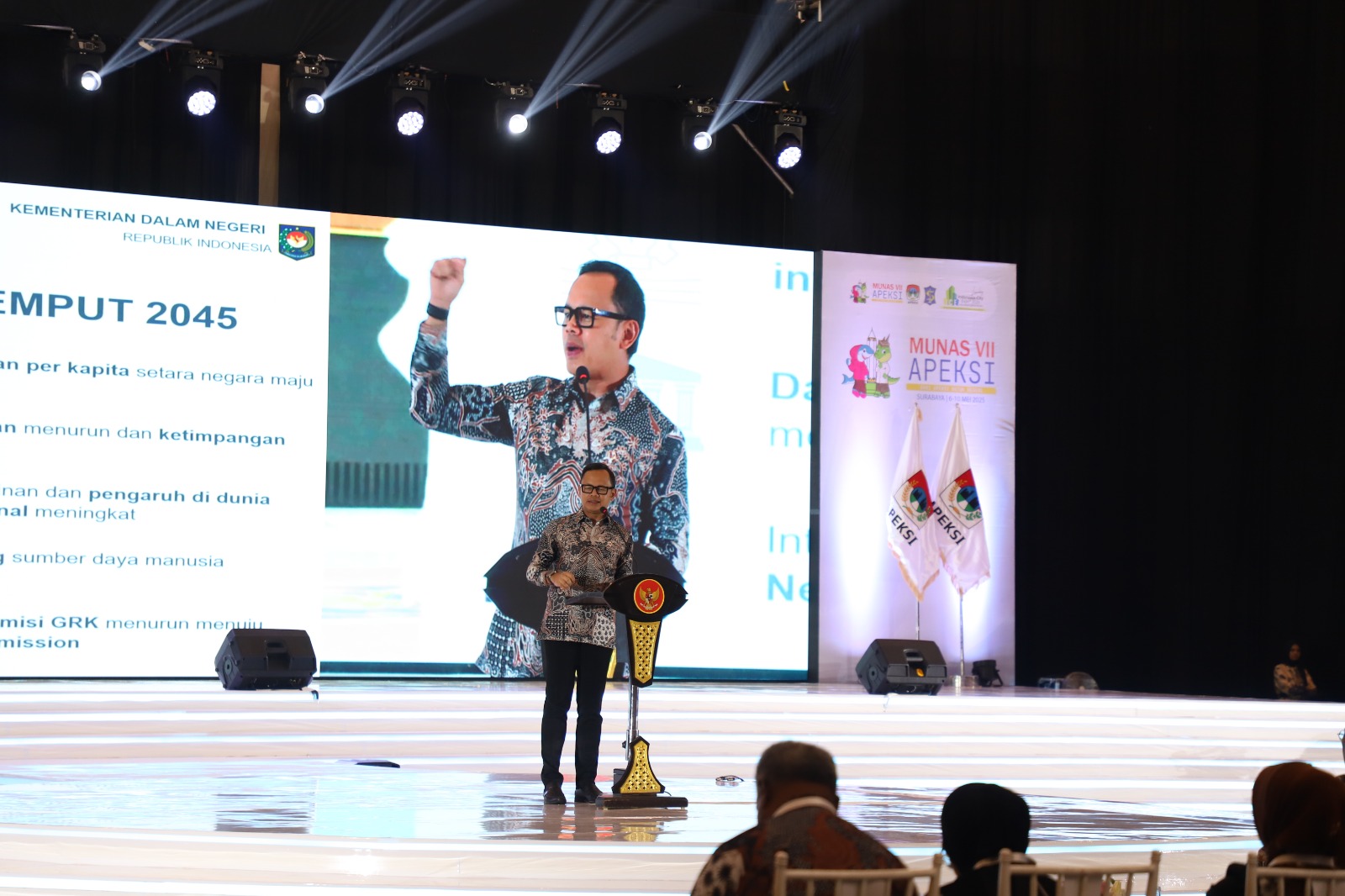 siap-berkolaborasi-bersama-pemkot-tangerang-hadiri-pembukaan-munas-vii-apeksi-2025
