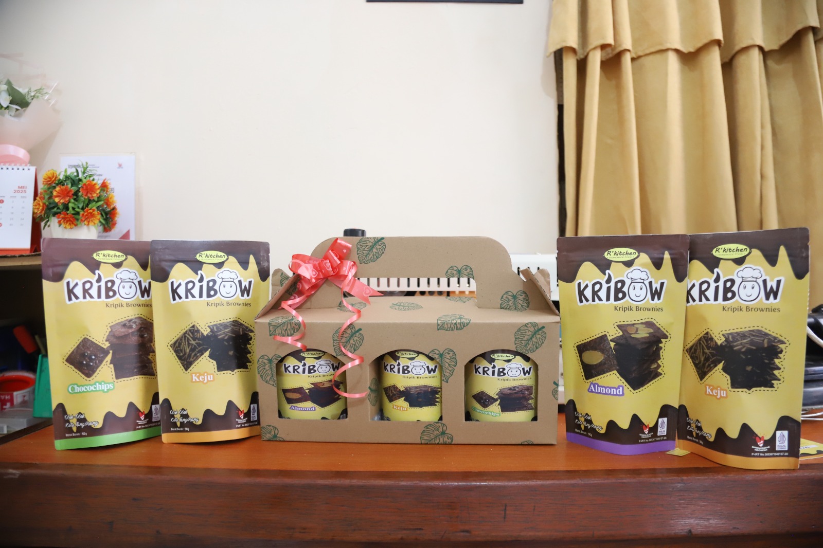 IMG-usaha-rumahan-omzet-jutaan-rupiah-kisah-brownis-crispy-r-kitchen-kribow-asal-cibodas