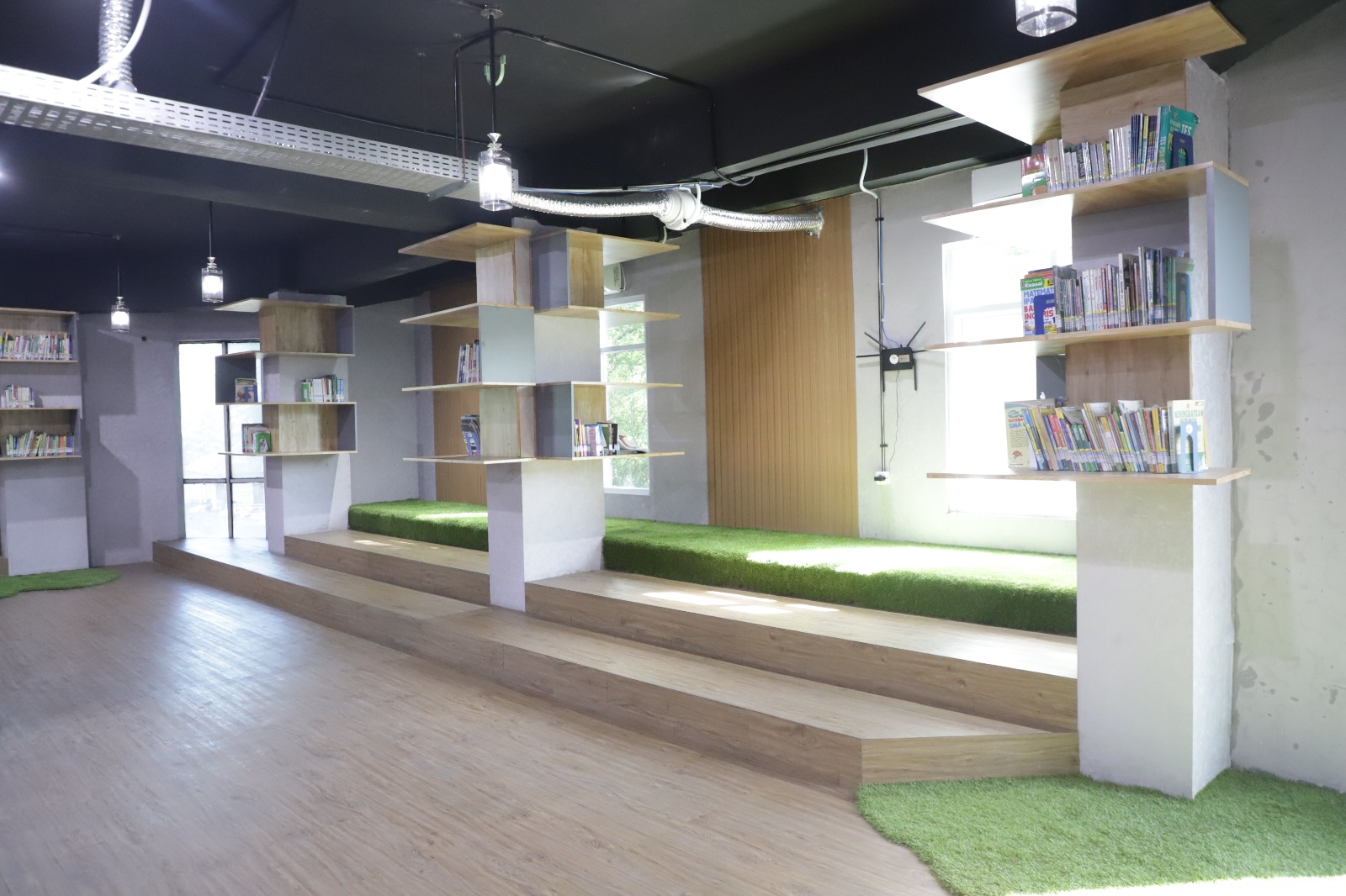 IMG-melihat-gedung-baru-perpustakaan-kota-tangerang-pusat-literasi-kreativitas-dan-inovasi