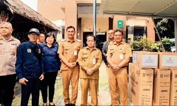 IMG-tingkatkan-kualitas-hidup-penyandang-disabilitas-dinsos-kota-tangerang-salurkan-alat-bantu