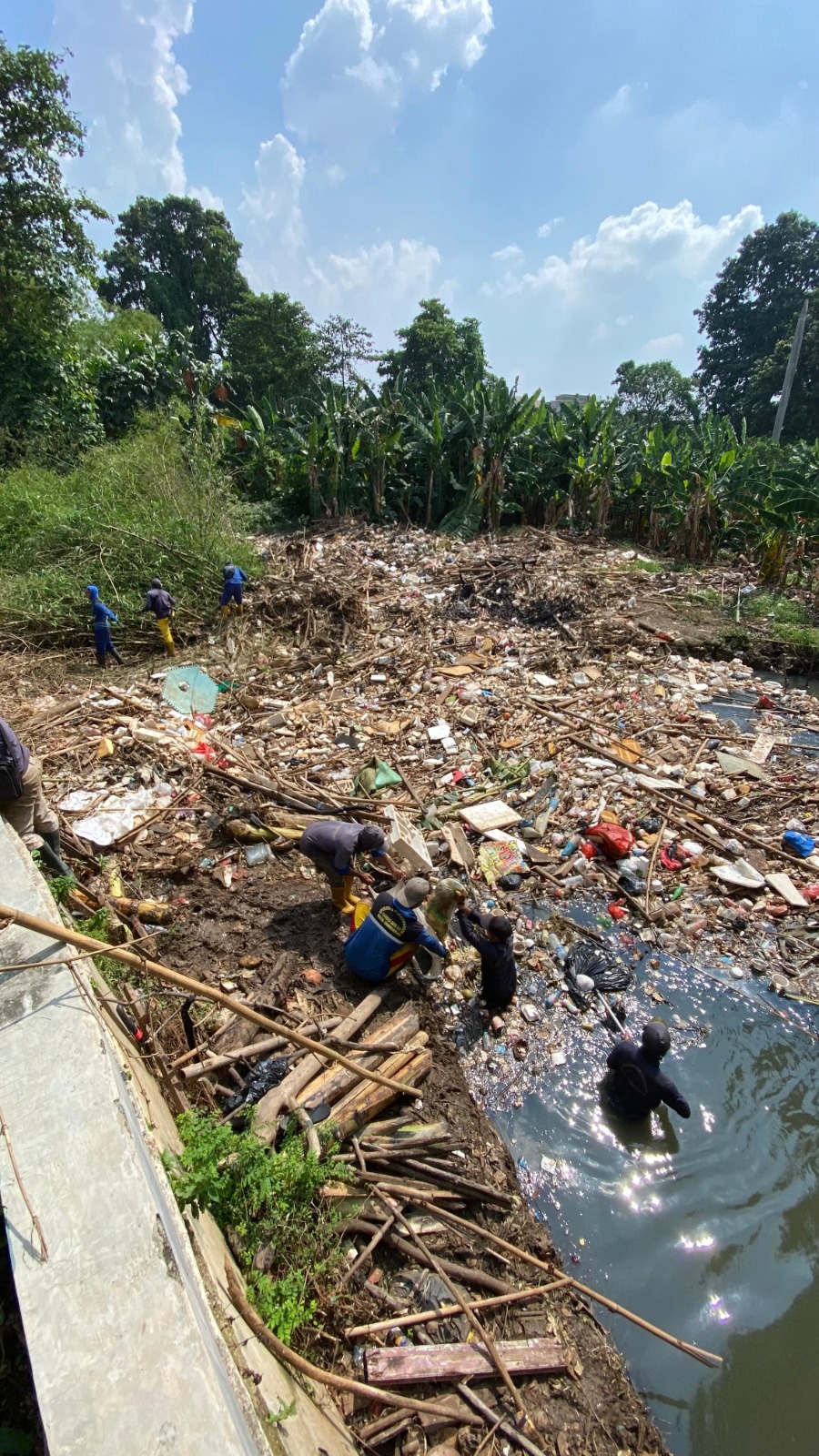 IMG-antisipasi-banjir-pemkot-tangerang-tingkatkan-normalisasi-kali-wetan-ciledug