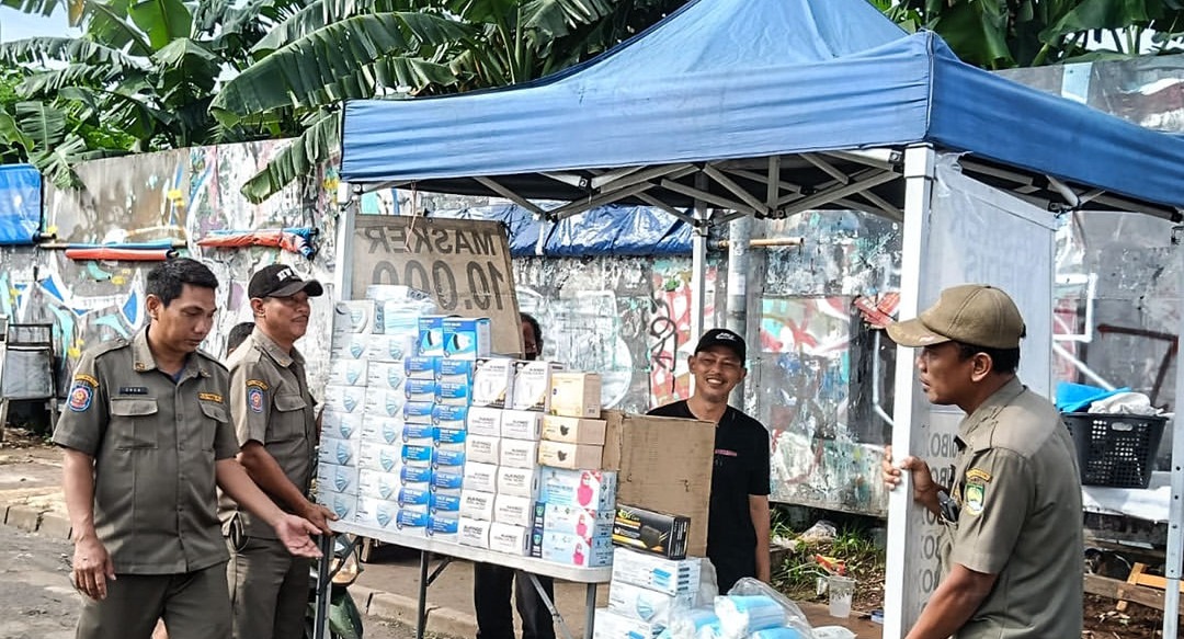 trantib-kecamatan-larangan-kota-tangerang-gelar-operasi-penertiban-pkl-di-kawasan-puri-beta