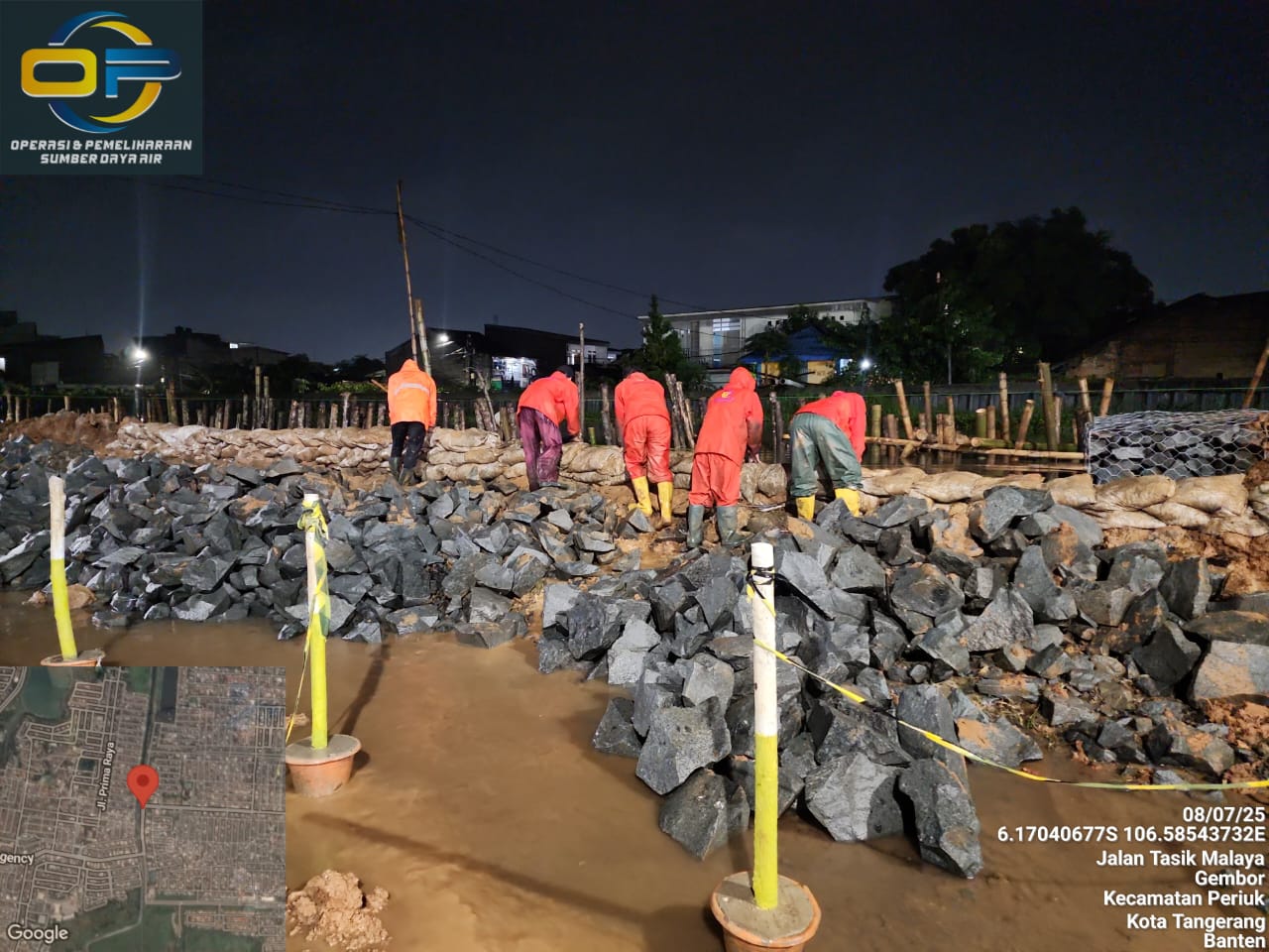upaya-penanganan-banjir-digencarkan-dinas-pupr-kota-tangerang-telah-pasang-ratusan-kisdam-darurat