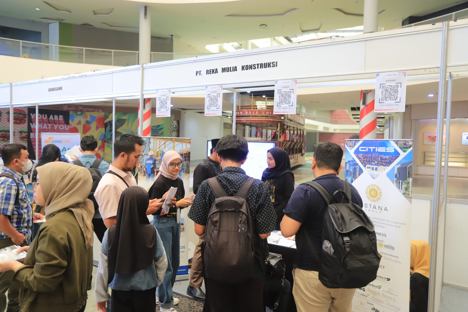 job-fair-bidang-konstruksi-kota-tangerang-ramai-diserbu-ratusan-pencaker