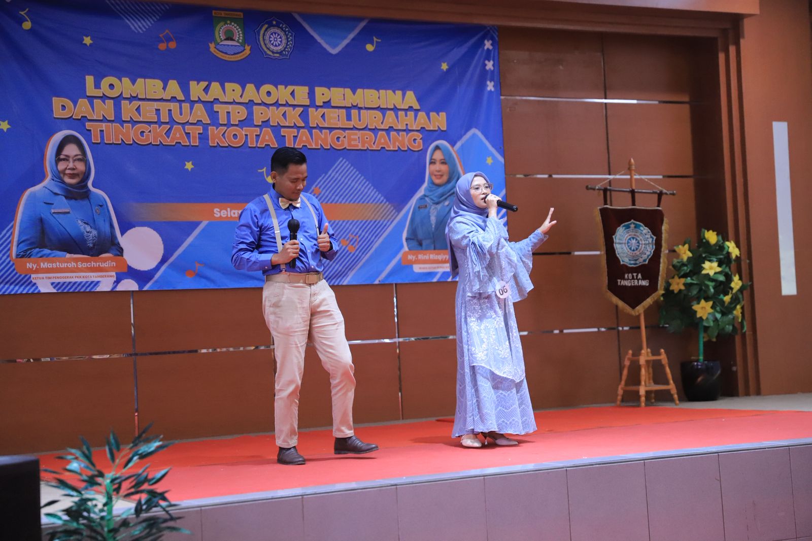 senandung-lomba-karaoke-ramaikan-semarak-hari-kesatuan-gerak-pkk-kota-tangerang