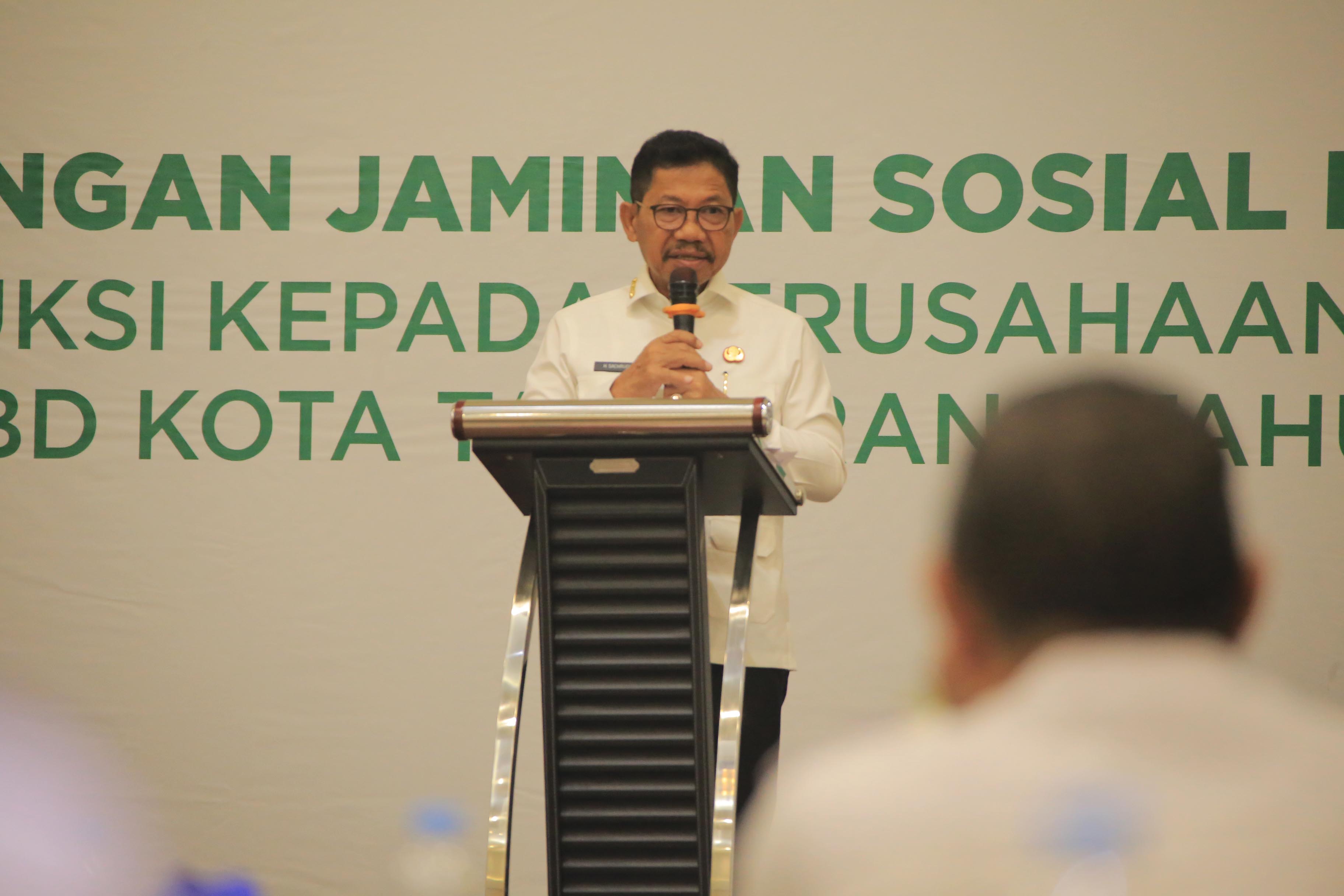 risiko-tinggi-wali-kota-pekerja-konstruksi-harus-terlindungi-lewat-bpjs-ketenagakerjaan