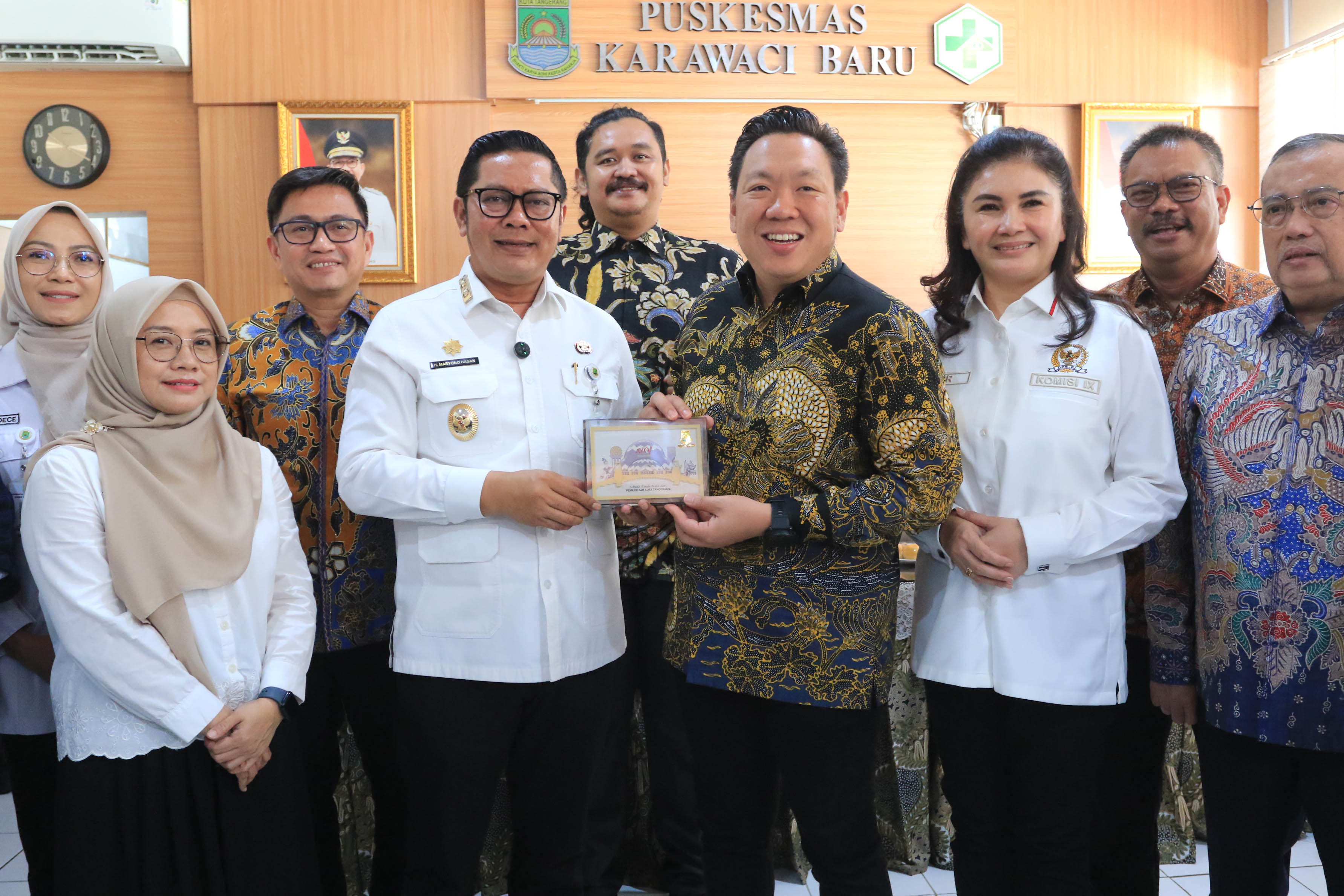 dampingi-komisi-ix-dpr-di-puskesmas-maryono-sampaikan-progres-ckg