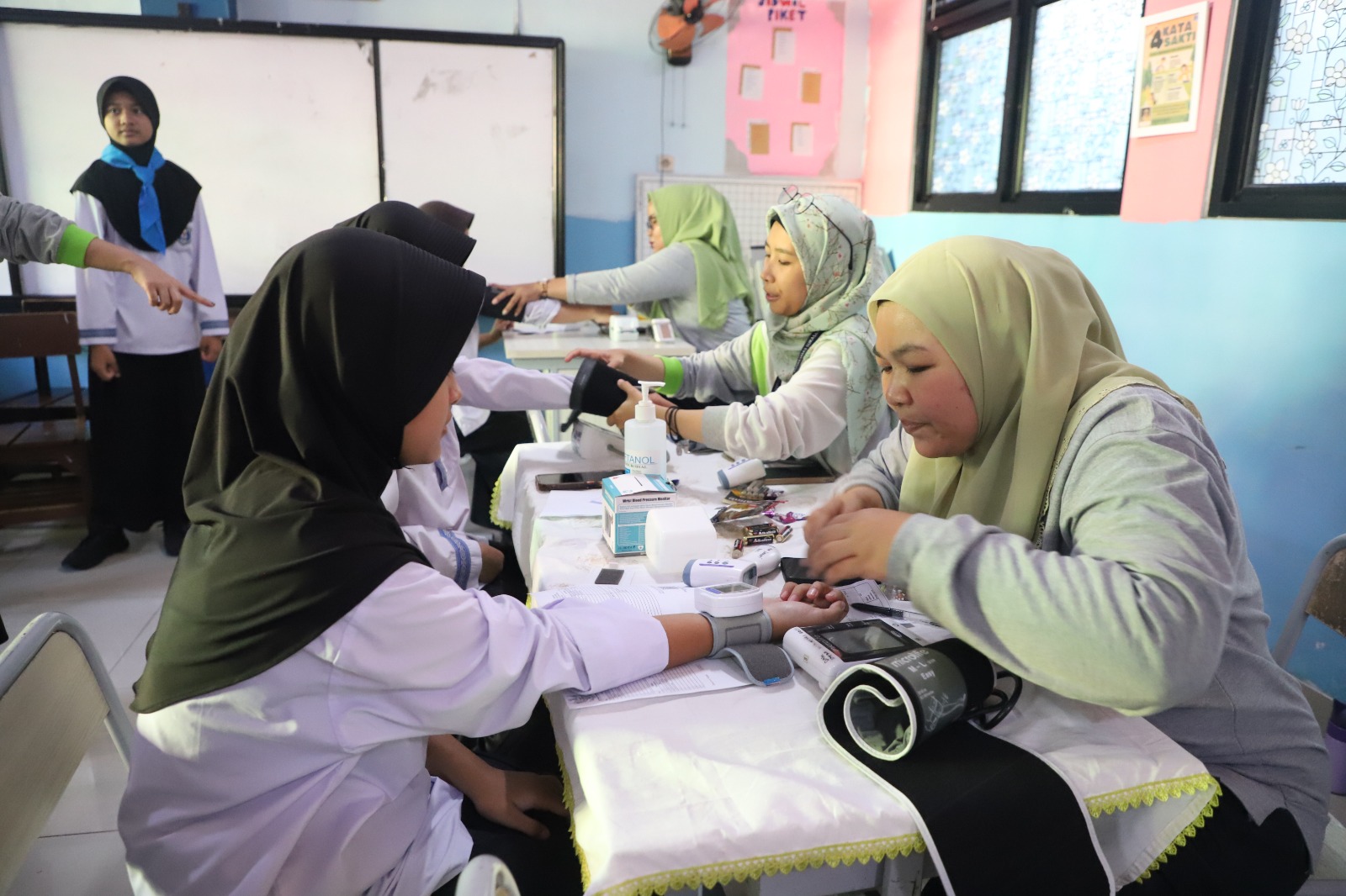 pemkot-tangerang-gelar-aksi-bergizi-sehat-serentak-di-seluruh-sekolah
