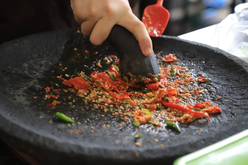 Tempat Super Nyaman Pecel Lele Oma Jadi Idola Baru Di Kota Tangerang 2352