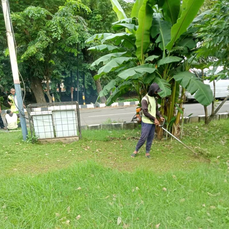 Pemkot Tangerang Buka Layanan Gratis Potong Rumput Lokasi Salat Idulfitri